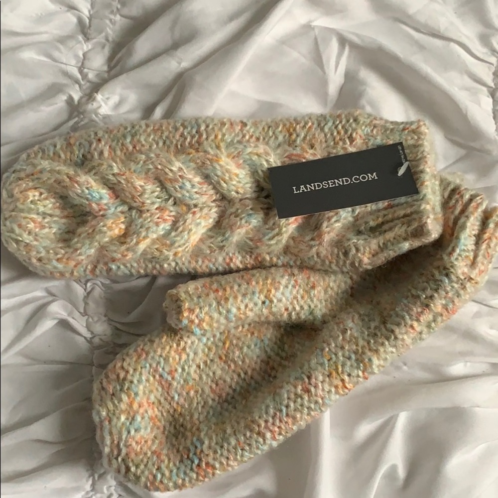 NWT Lands end mittens